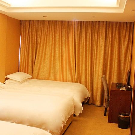Jiadi Hotel อี้วู ภายนอก รูปภาพ