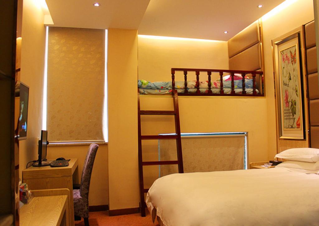 Jiadi Hotel อี้วู ภายนอก รูปภาพ